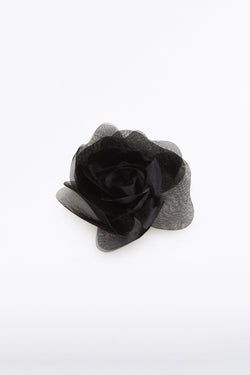 BLACK SMALL FIORE BROOCH