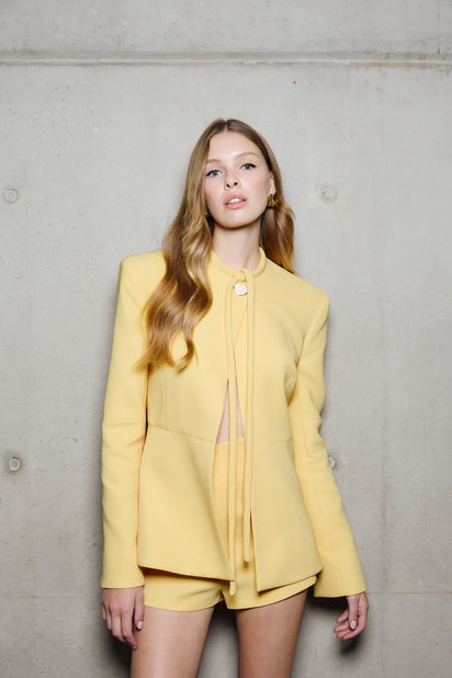 POLLEN CREPE TIE NECK WAISTED JACKET
