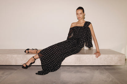 BLACK C SPOT SILK GGT BOW GOWN
