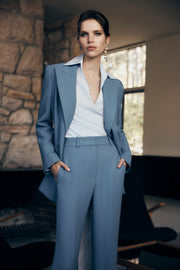 ATLAS CREPE DOUBLE BREASTED RELAXED BLAZER