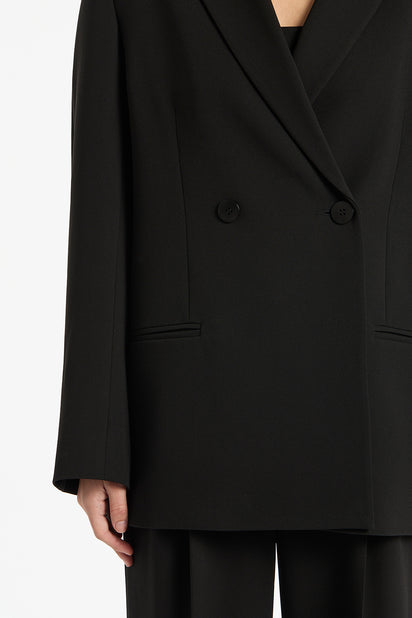 BLACK CREPE OVERSIZED JACKET