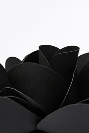 BLACK FIORE BROOCH