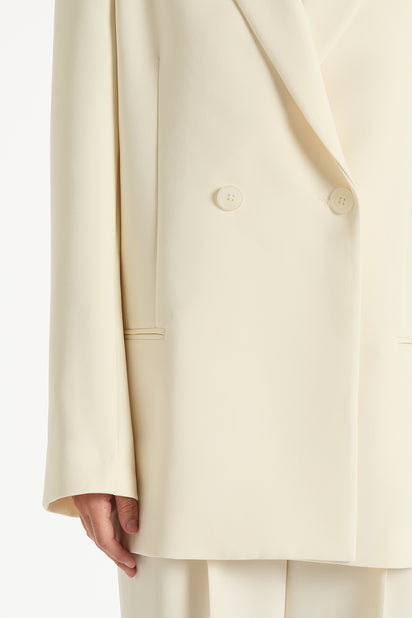 IVORY CREPE OVERSIZED JACKET