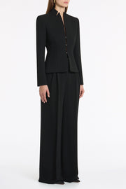 BLACK CREPE FITTED JACKET