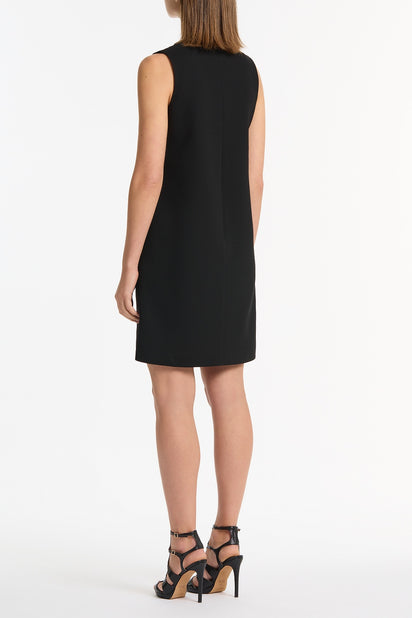 BLACK CREPE SCOOP NECK SHIFT DRESS