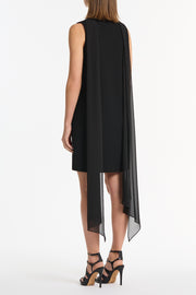 BLACK CREPE SCOOP NECK SHIFT DRESS