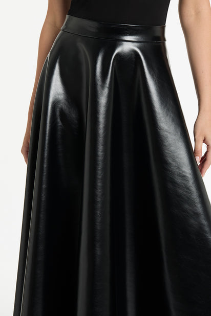 BLACK FAUX LEATHER FLARED SKIRT