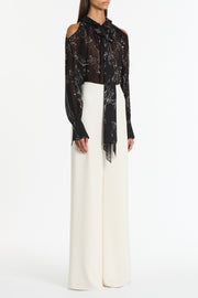 BLACK LINEAR FLORAL RUFFLE BLOUSE