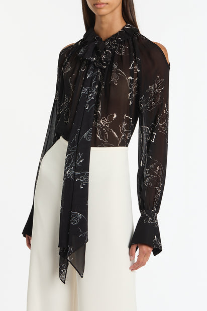 BLACK LINEAR FLORAL RUFFLE BLOUSE