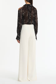 BLACK LINEAR FLORAL RUFFLE BLOUSE