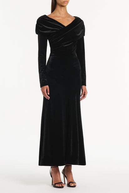 BLACK VELVET DRAPED SHOULDER TOP