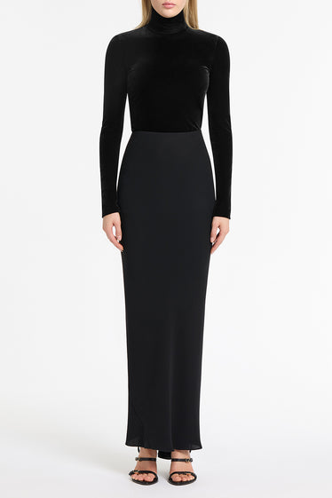 BLACK VELVET  SKIVVY