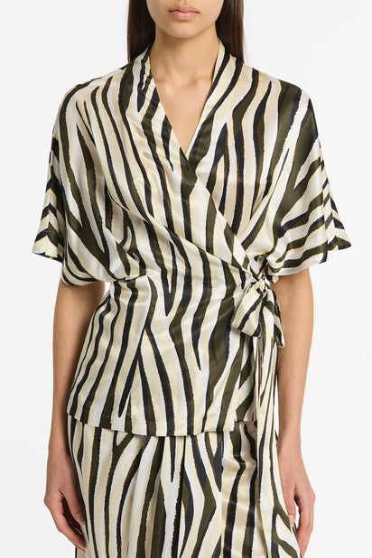 BOLD STRIPE PRINT GATHER TOP