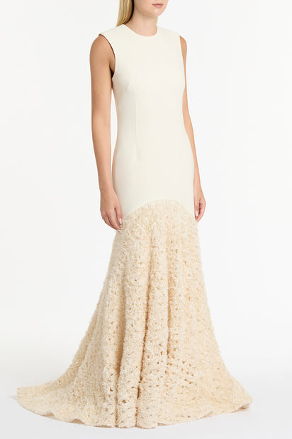 IVORY NASTRO CUORE GOWN