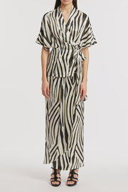 BOLD STRIPE PRINT GATHER TOP