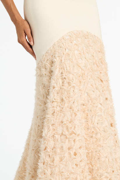 IVORY NASTRO GOWN